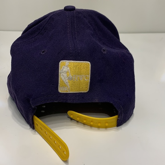 New Era- Vintage Lakers NBA snap back baseball hat purple - Picture 2 of 7